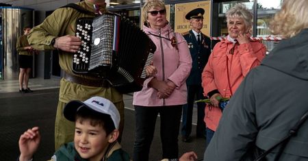 Rosjanki łączą siły. Próbują na własną rękę chronić bliskich sobie żołnierzy