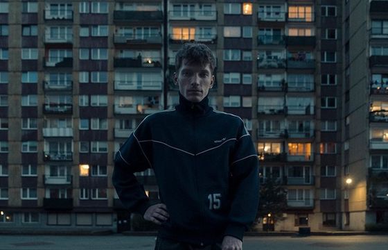 Uniwersum kiboli w nowym serialu Netfliksa. Jak udał się „Kibic”?