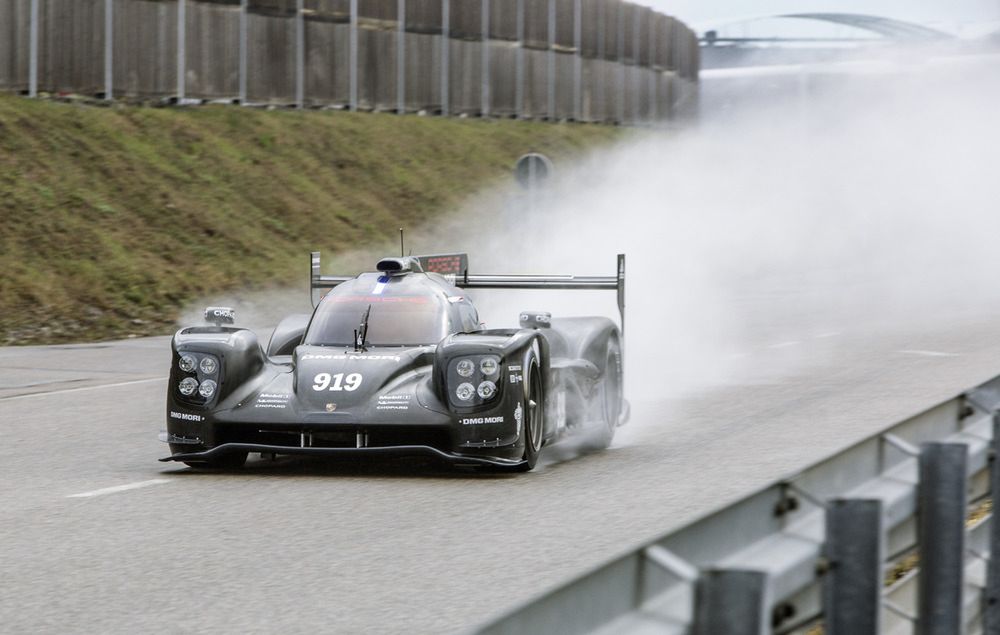 Porsche zaprezentowało drugą generację wyścigowego 919 Hybrid