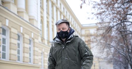 Szczepienia na COVID. Pfizer dostarczy 180 tys. nowych dawek