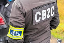 Podszywali się i uwodzili. Nigeryjscy oszuści wpadli w Polsce