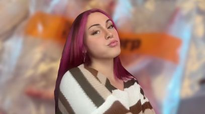 Influencerka usunęła sześć żeber. Chce z nich zrobić koronę