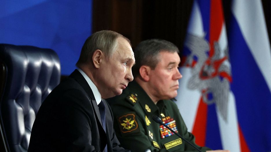 arch54
(FILES) In this file photo taken on December 21, 2022 Russian President Vladimir Putin (L) and Chief of the Russian General Staff Valery Gerasimov (R) attend an expanded meeting of the Russian Defence Ministry Board at the National Defence Control Centre in Moscow. - Russia has again replaced its military commander in Ukraine, putting army chief Valery Gerasimov in charge of its forces in the conflict, the defence ministry said January 11, 2023. (Photo by Mikhail Kireyev / Sputnik / AFP)
MIKHAIL KIREYEV