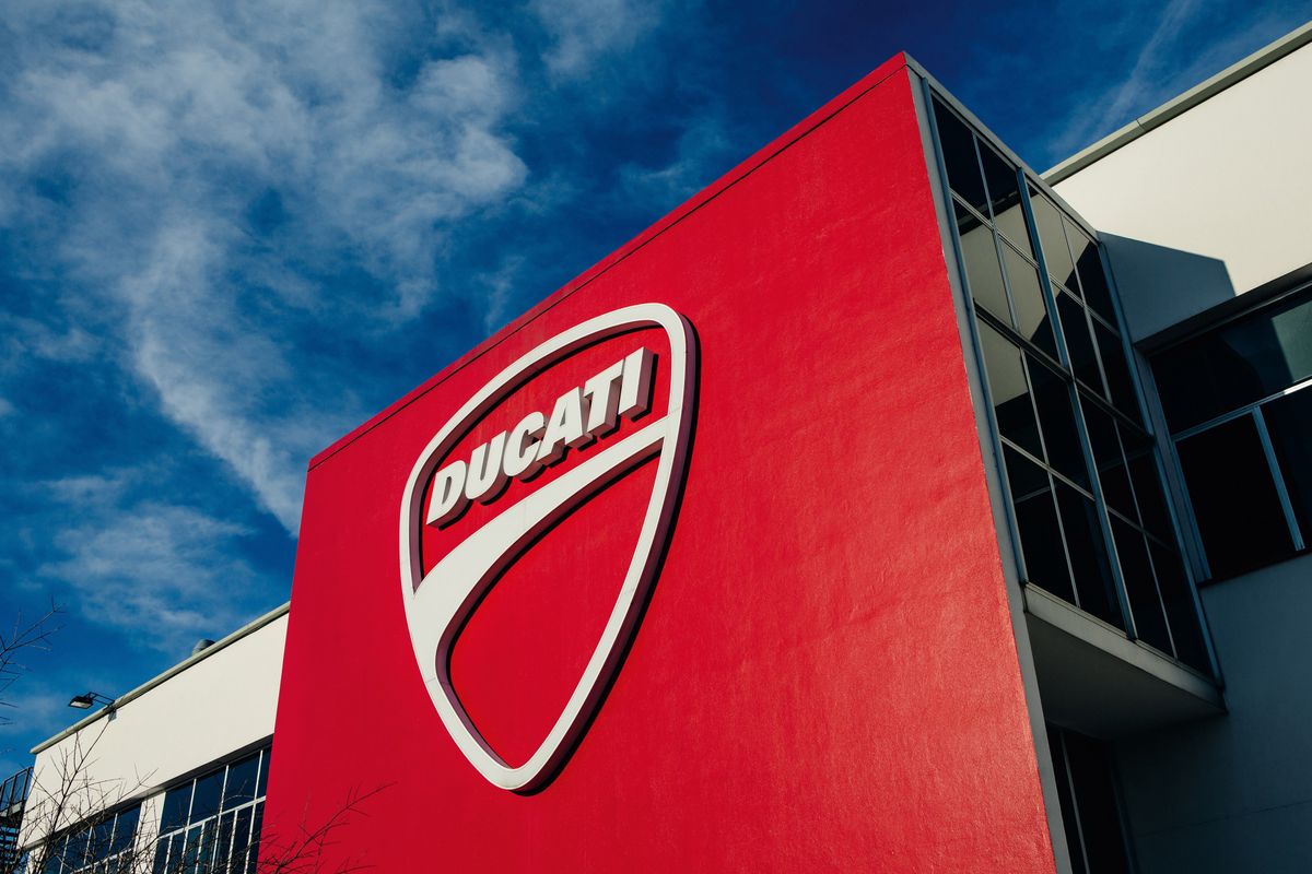 Ducati pozostaje u Volkswagena.