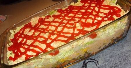 Idealna na sylwestra. Przepis na sałatkę gyros