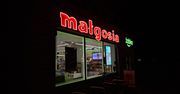 Warszawa: Na Żoliborzu powrócił kultowy neon. Przygotowany jak za dawnych lat