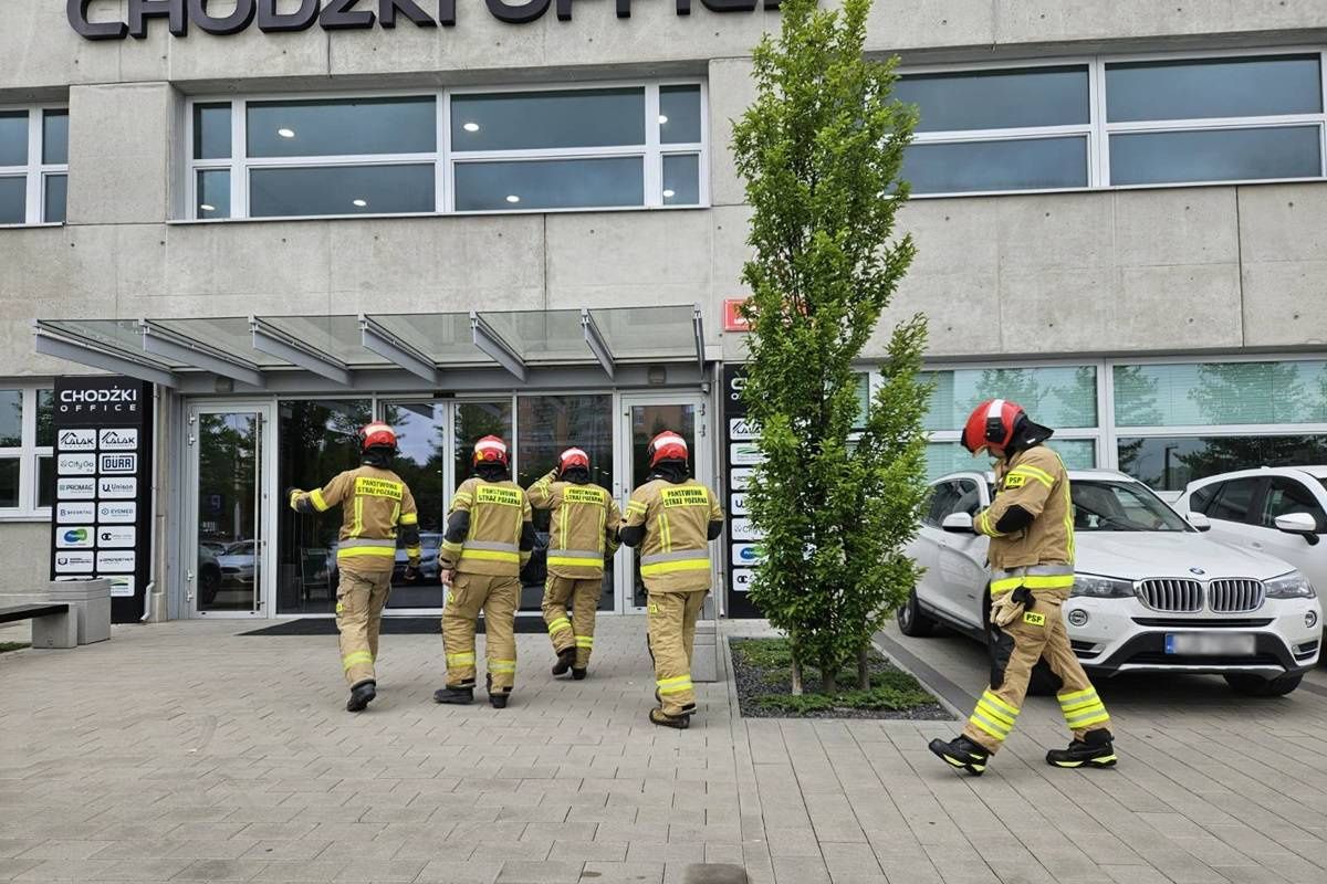 Alarm przeciwpożarowy w biurowcu Chodźki Office