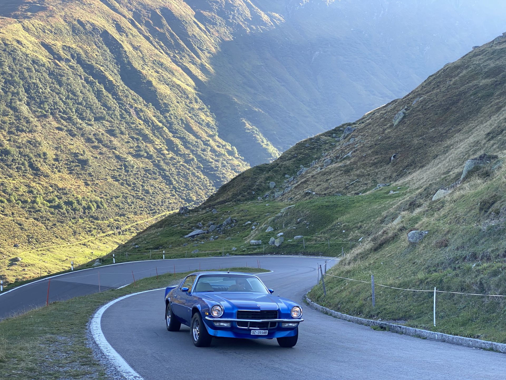 Podróż kamperem po Szwajcarii – Furkapass