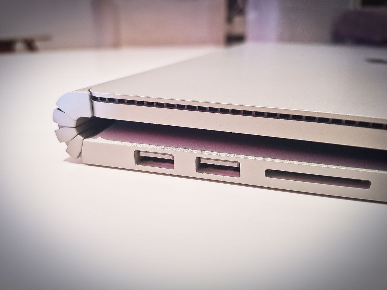 Surface Book 3: recenzja. Świetny laptop dla... no właśnie, kogo?