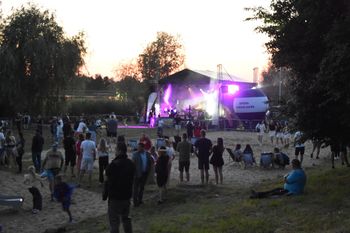 Imprezowe Rozpoczęcie Lata 2025 na plaży w Kozielsku