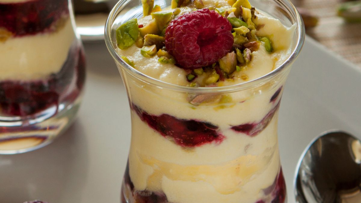 Pistacjowe tiramisu to prosty i elegancki deser