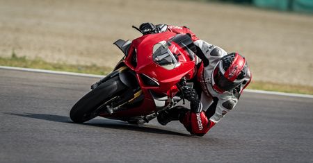 Właściciele motocykli Ducati mogą poćwiczyć na Autodromie Jastrząb. Red Track Academy 26 czerwca