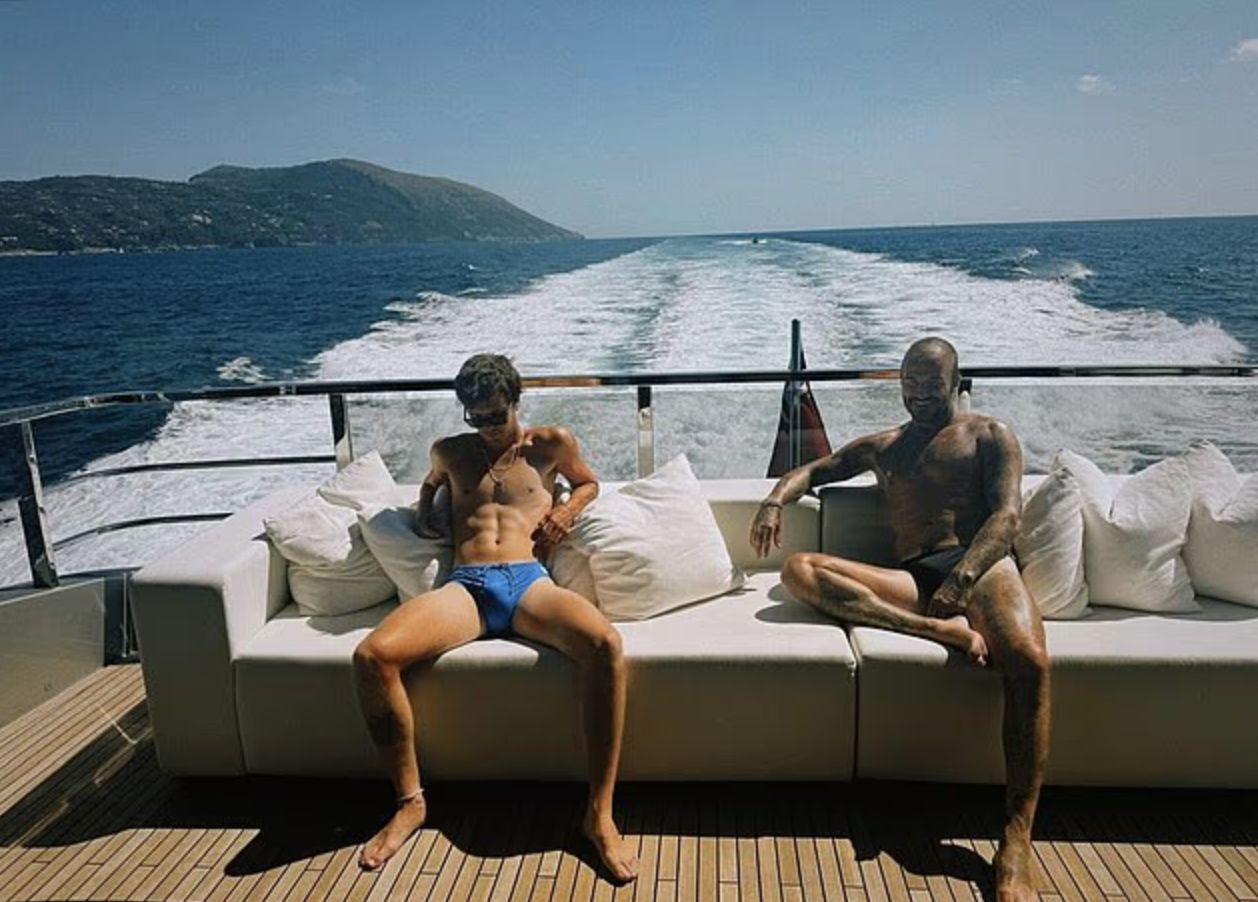 Cruz Beckham na wakacjach