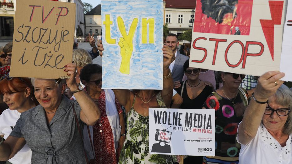Protest w obronie TVN z 10 sierpnia. Kolejne mają się odbyć w całej Polsce 14 września 