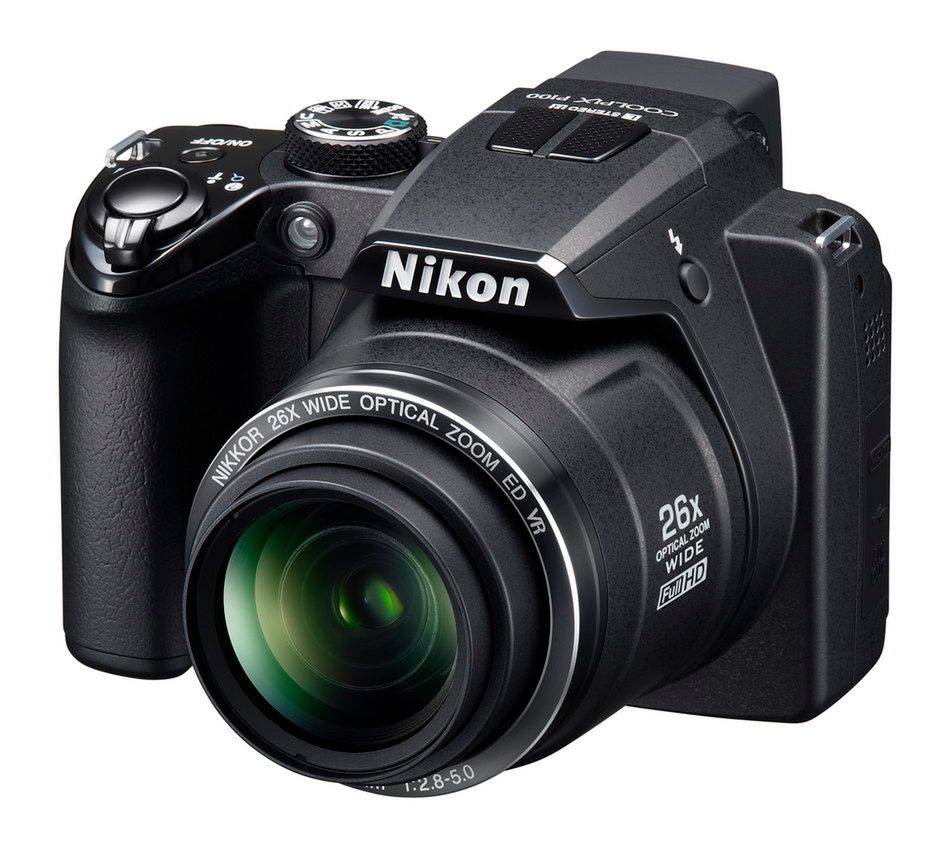 Nikon Coolpix P100 to aparat kompaktowy z 2010 roku ważący mniej niż 0,5 kg
