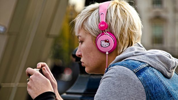 Czego słuchają Polacy? Oto utwory, które najlepiej sprzedają się w wersji cyfrowej 1