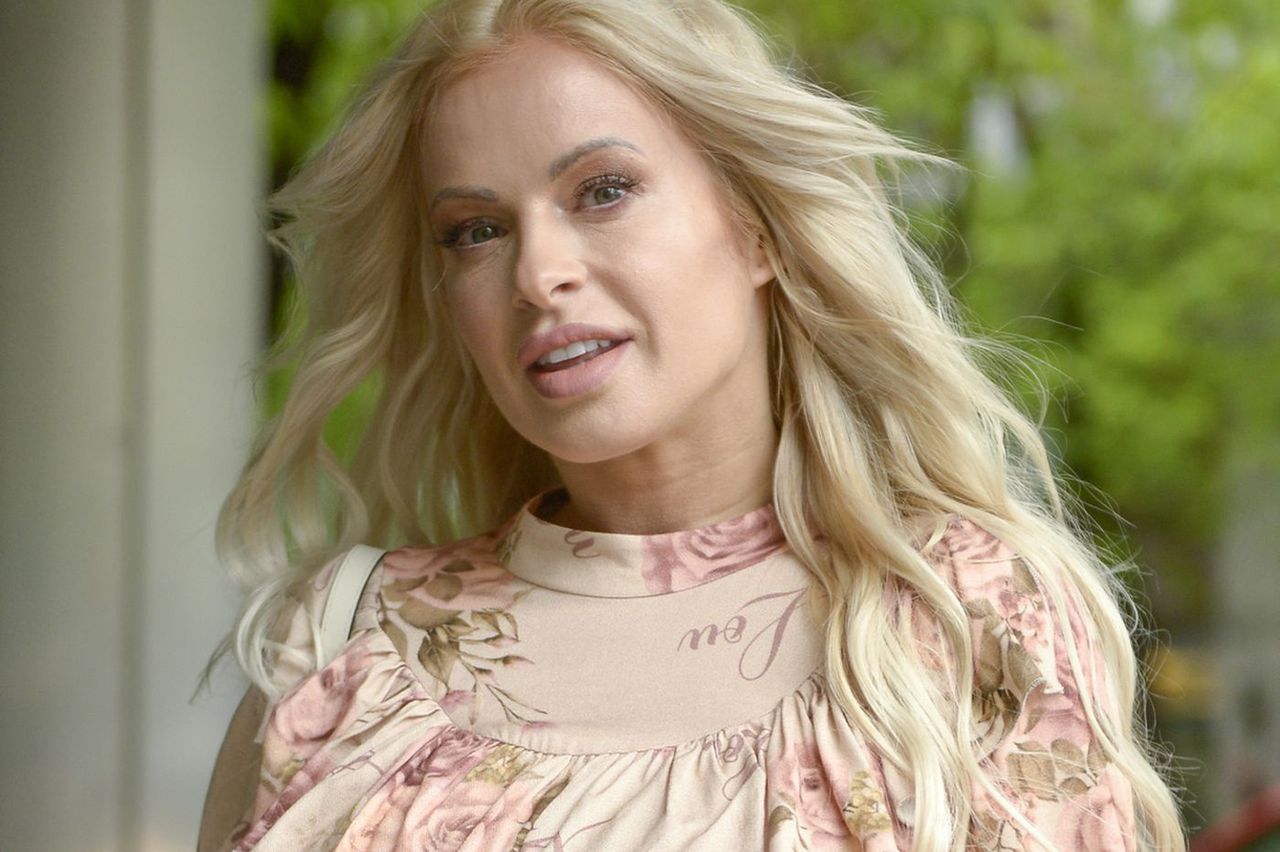 Paula Tumala jak Pamela Anderson. Zapiera dech w piersiach
