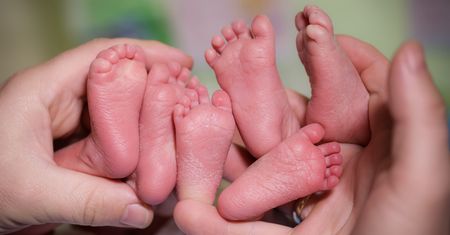 MOPS zorganizował zbiórkę dla trojaczków. Na jaw wyszła zaskakująca prawda