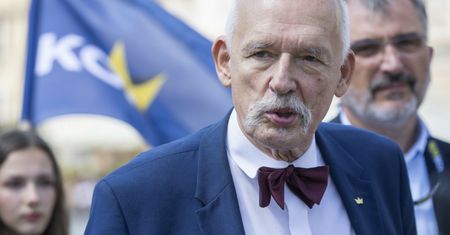 Korwin-Mikke ukarany. Jest decyzja sejmowej komisji