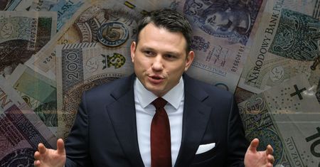 Mentzen ostro o pomyśle Nawrockiego. "Nie ma czegoś takiego jak darmowy pieniądz"