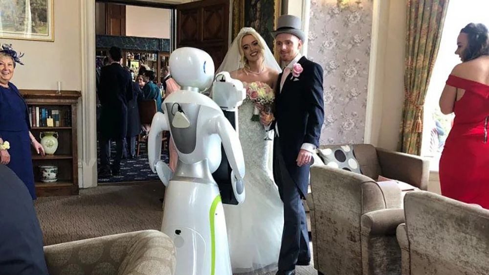 Robot zastąpił fotografa ślubnego. Koniec jest blisko! 1