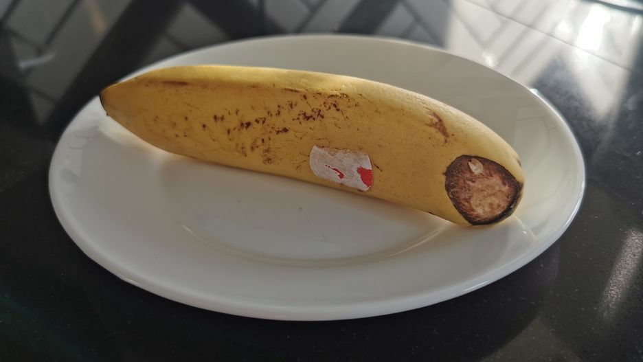 Odcinasz końcówkę banana? To błąd