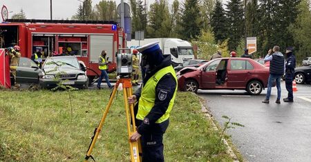 Kierowca audi nie udzielił pierwszeństwa. Horror na drodze
