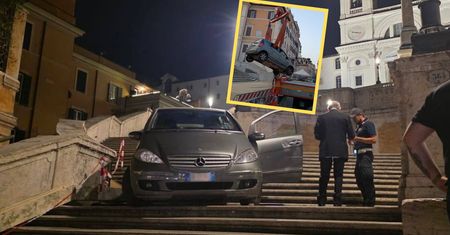 Nietypowy incydent w Rzymie. 81-latek wjechał autem na Schody Hiszpańskie