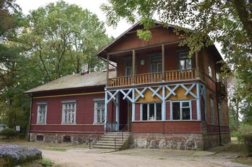 Nowe życie zabytkowego dworu. W Worowicach powstanie Gminny Ośrodek Kultury i Rekreacji