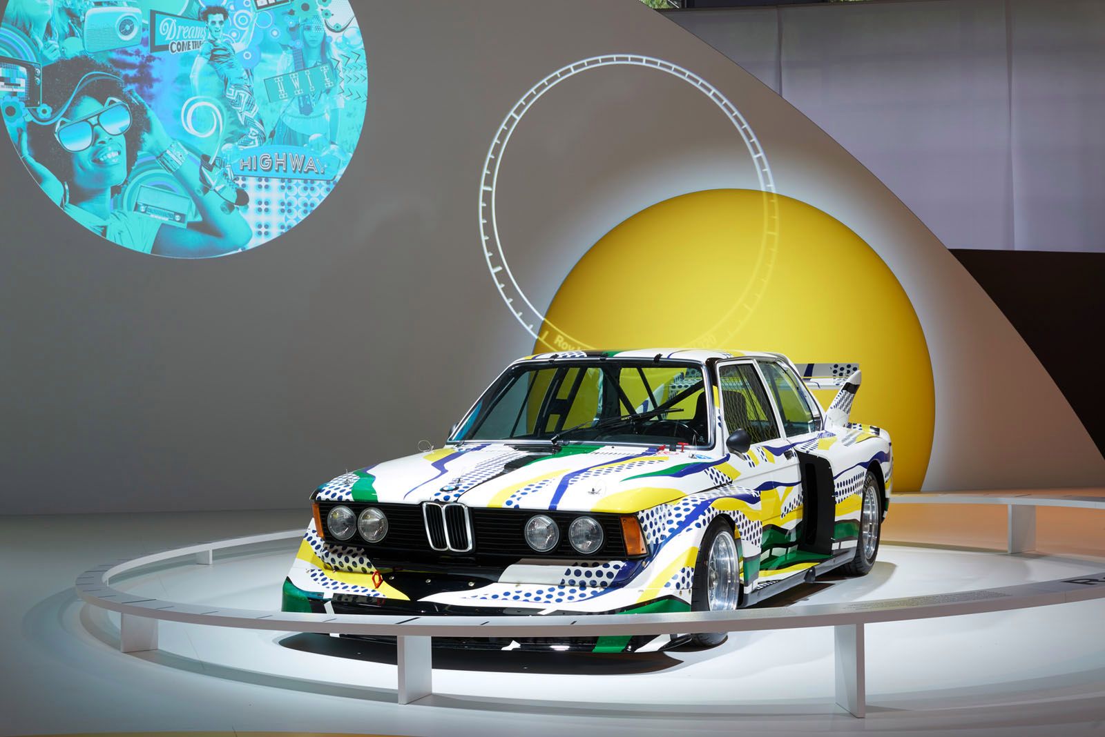 Samochód: BMW 320i Turbo
