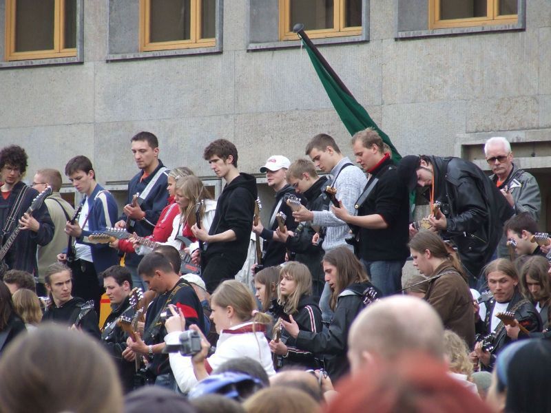 Wrocław. Gitarowy Rekord Świata w innym terminie. Koronawirus znów pokrzyżował plany