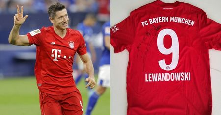 Imponująca kwota! Tyle zebrano za koszulkę Lewandowskiego podczas aukcji