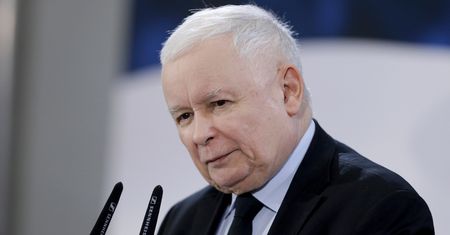 Tego jeszcze nie było. Szef PiS o "grupie nieodpowiedzialnych chłopców"