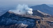 Zaginiony helikopter turystyczny wpadł do krateru wulkanu Aso? Trzy osoby poszukiwane w Japonii