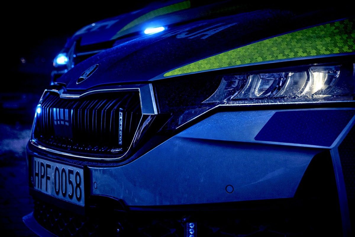 Był kompletnie pijany. Jechał na czołówkę z policją