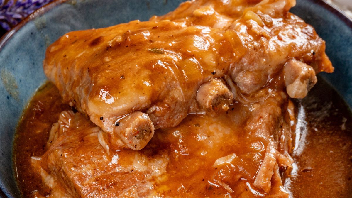 Żeberka pieczone w słodkiej glazurze