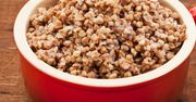 Ugotuj kaszę gryczaną w ten sposób. Będzie wyjątkowo sypka i apetyczna
