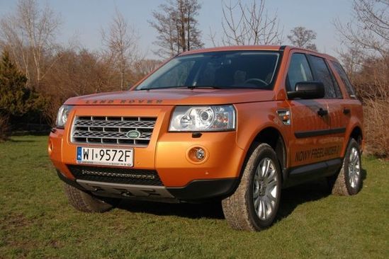 Ford ogłasza sprzedaż Jaguara i Land Rovera