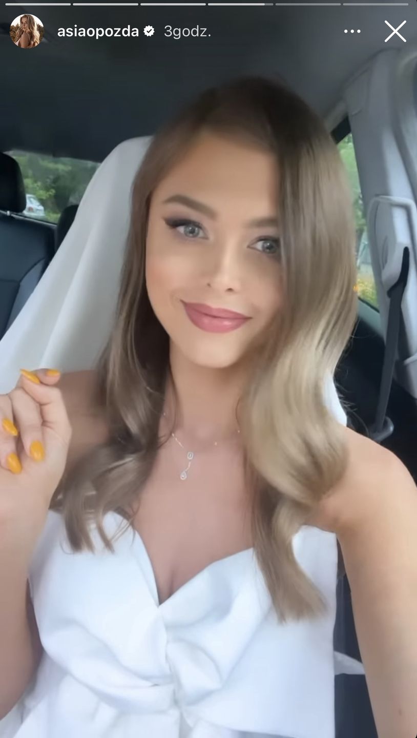 Joanna Opozda w welonie?