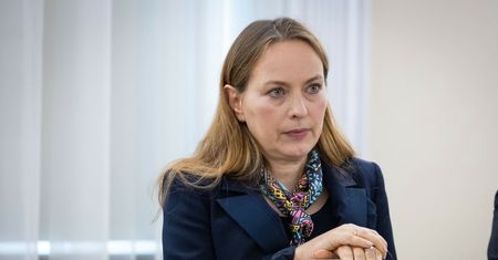 Minister funduszy walczy z deweloperami. Ci odpowiadają