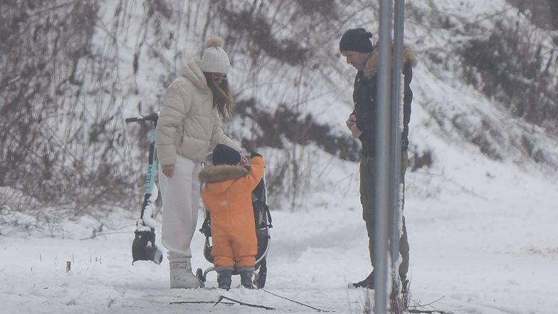 Małgorzata Rozenek na spacerze z Radosławem Majdanem i Heniem
