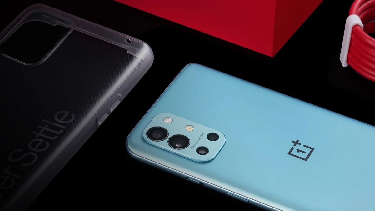 Nadchodzi OnePlus 9RT. Robi się niezłe zamieszanie w ofercie 1