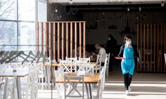 Agaton: Kto ma prawo łamać pandemiczne przepisy? Coraz więcej przykładów na to, że są równi i równiejsi (OPINIA)