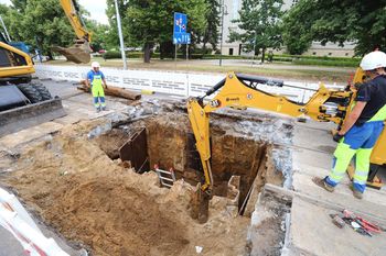 Toruń: Trwa naprawa uszkodzonego gazociągu