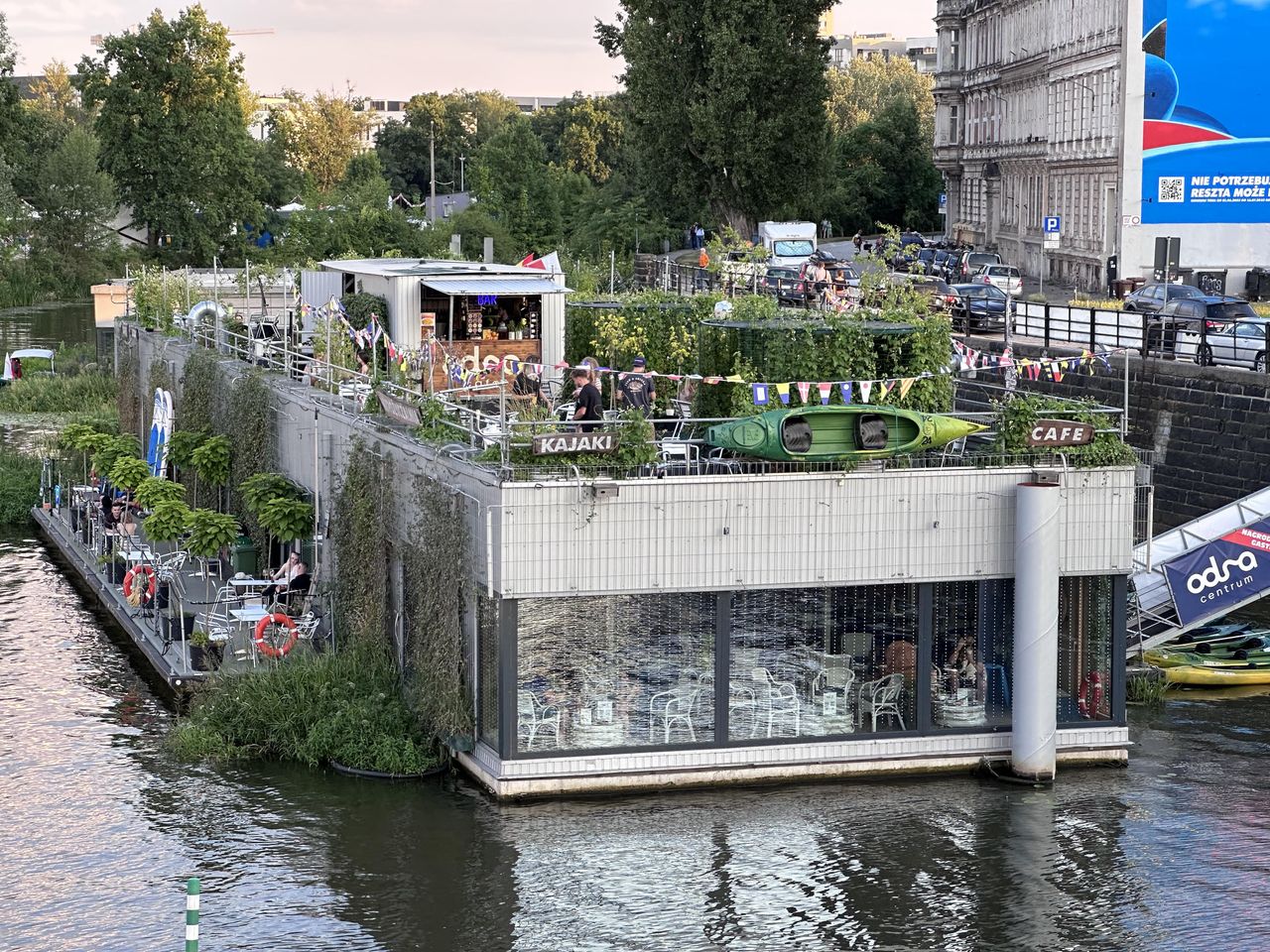 Budynek Odra Centrum wpisał się w krajobraz Wrocławia