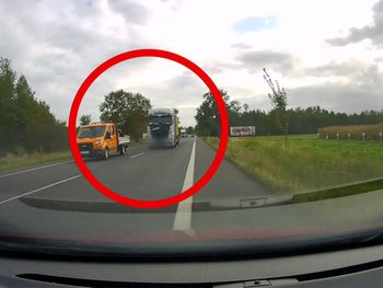 Narty: Ciężarówką wyprzedzał na czołówkę