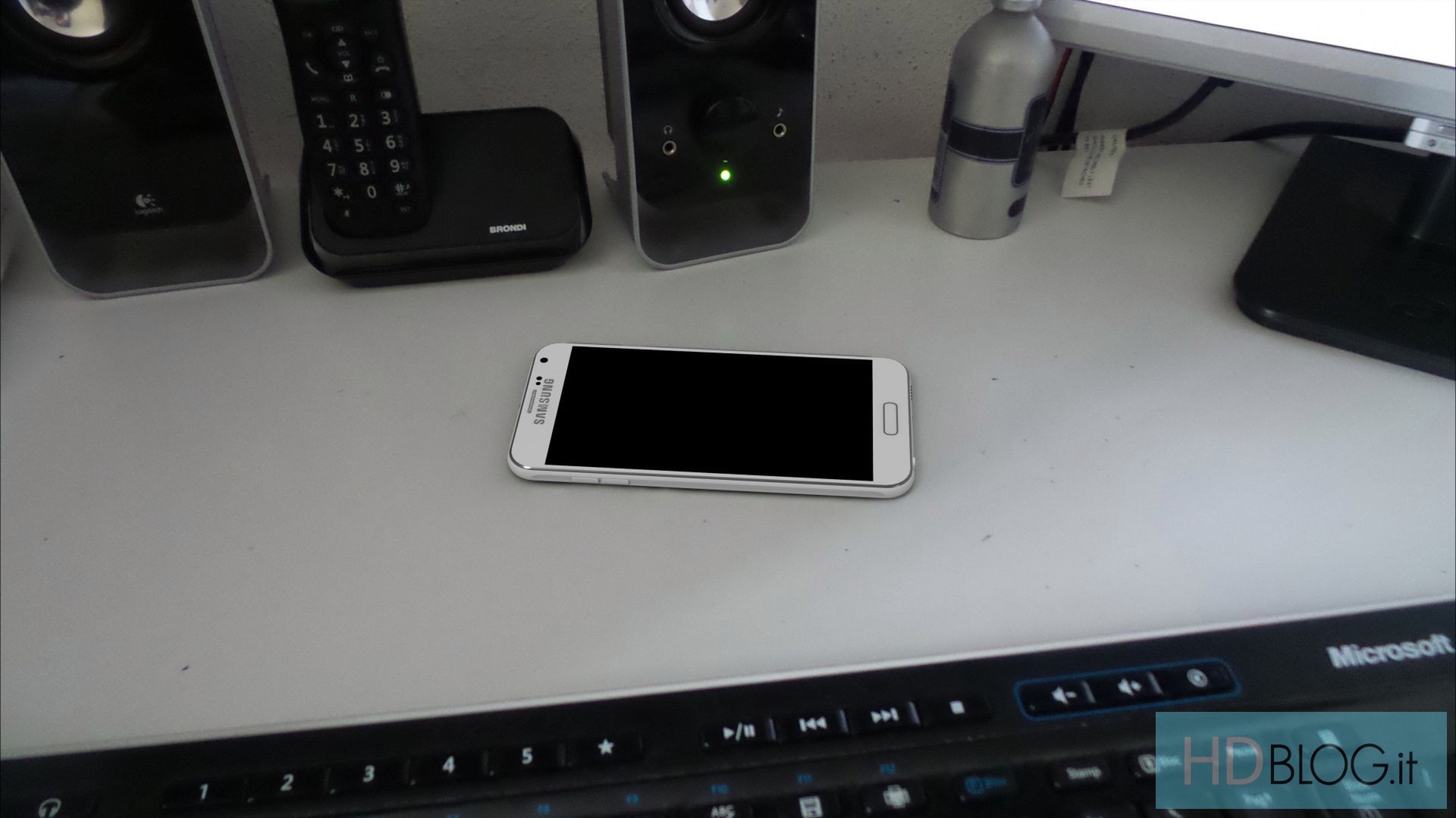 Wycieka fragment obudowy Galaxy S6. Faktycznie wygląda znajomo 19