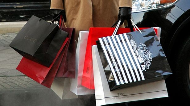 Allegro prawie jak elegancki sklep. Serwis otwiera Strefę marek 1