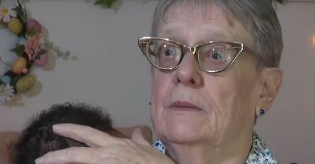 "Bóg dał mi prezent". 78-letnia kobieta przez 34 lata wychowała ponad 80 dzieci