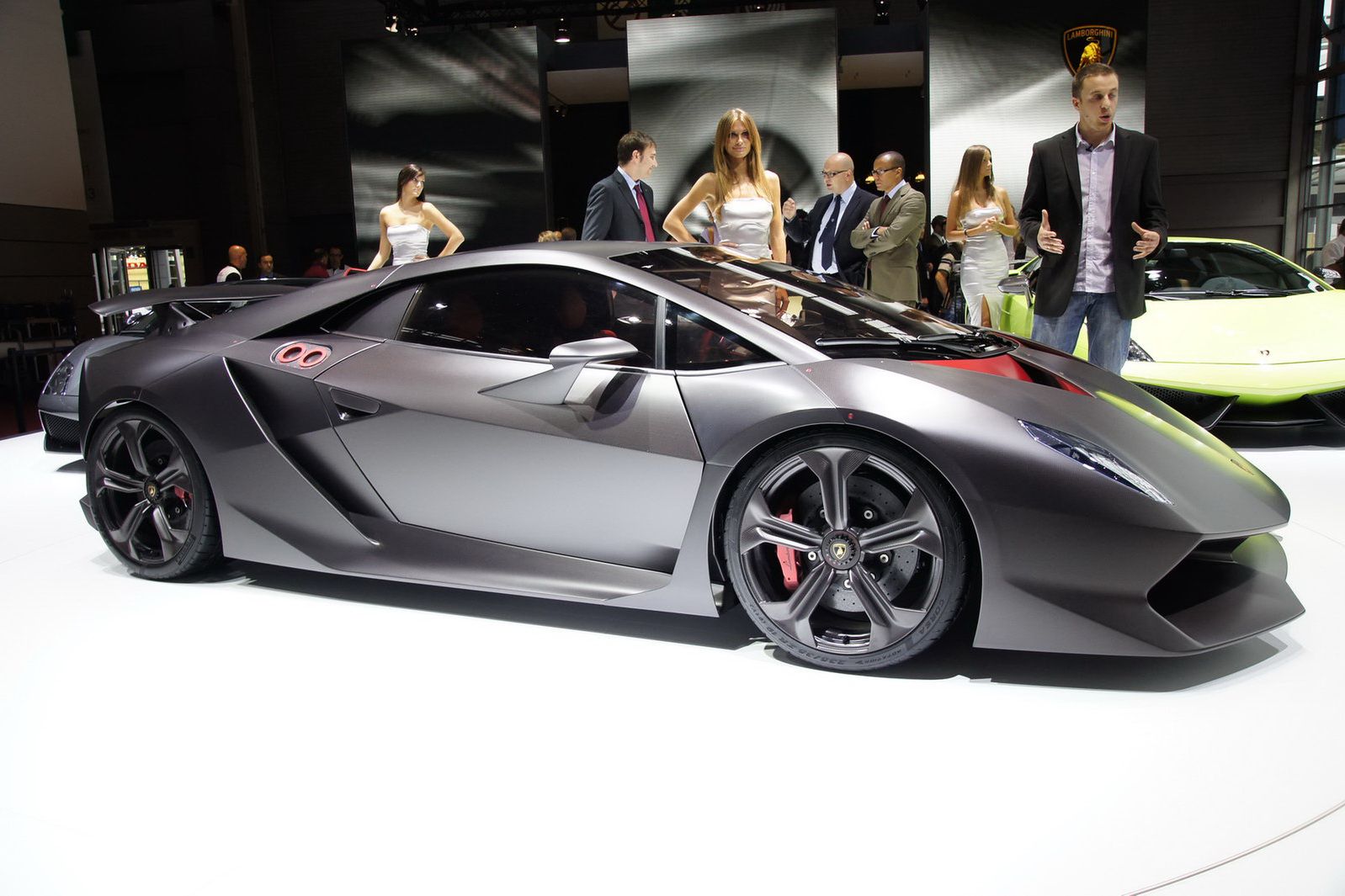 Lamborghini Sesto Elemento